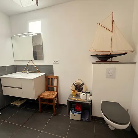 Vakantiehuis Maison Spacieuse Proche Plage, 7 Pers., Parking Privatif - Fr-1-778-54