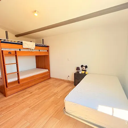 Maison Spacieuse Proche Plage, 7 Pers., Parking Privatif - Fr-1-778-54 Vakantiehuis